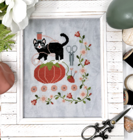 Tiny Modernist - My Cat Helper