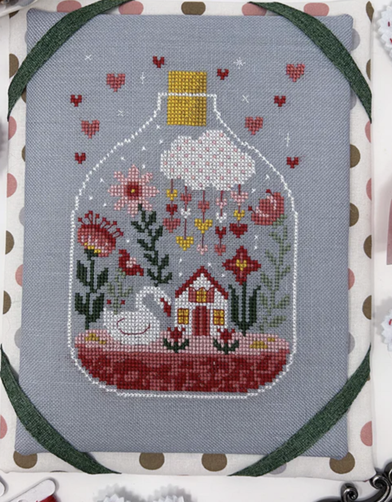 Tiny Modernist - Valentine Terrarium