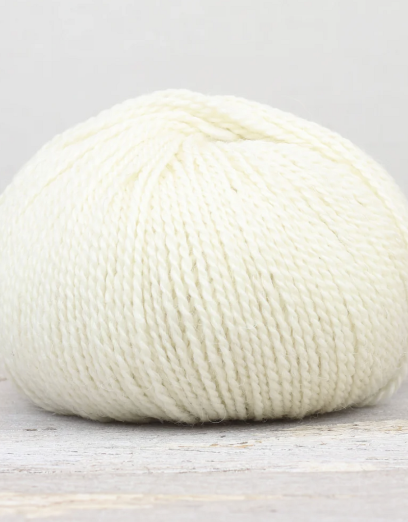 Fibre Co - &Make DK  Betty White