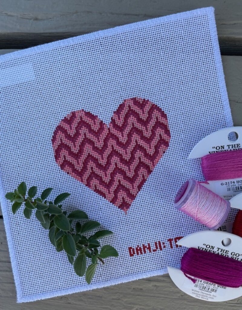Tanya Mertel - TM32 Pink Bargello Heart (18M)