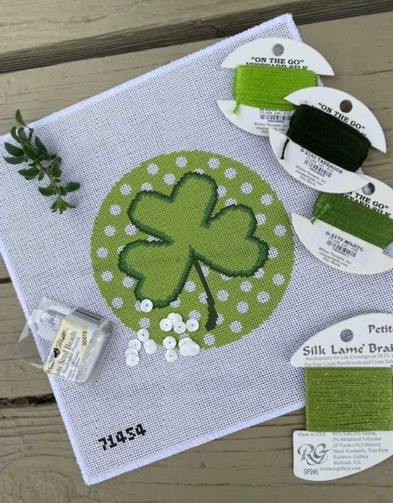 Needlepoint by Laura - 71454 Shamrock  (18M)   4-1/4" Round