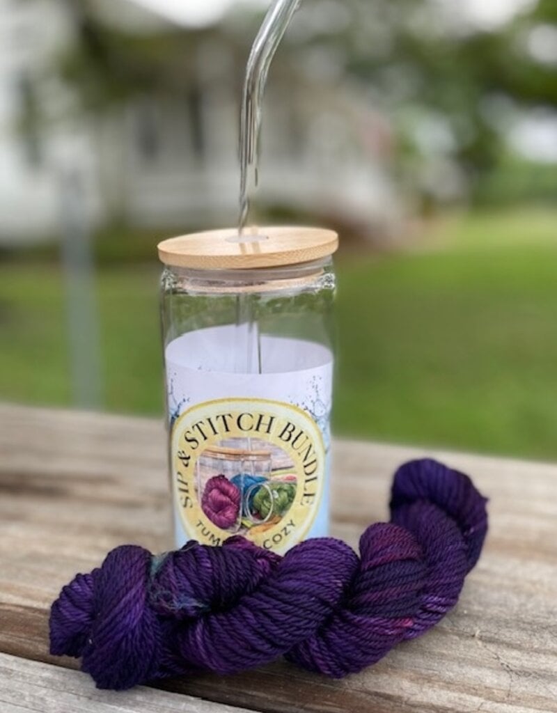 Wonderland - Countryside Tumbler Cozy Kit in Lory, Purple