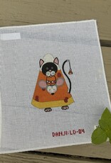 Lainey Daniels - LD-04  Candy Corn Black Cat (18M)