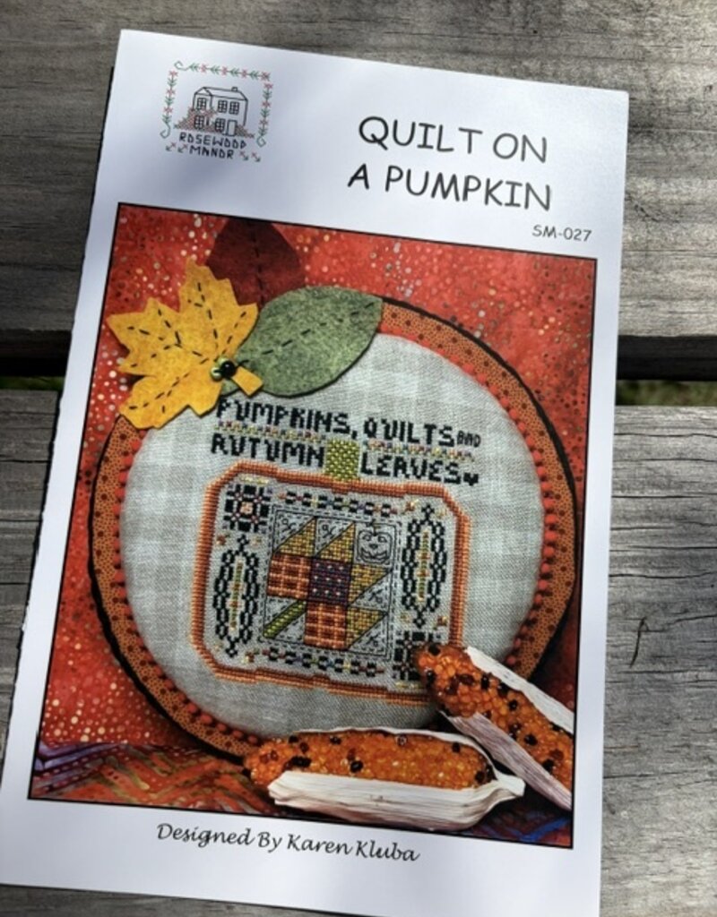 SM-027 Quilt on a Pumpkin (Rosewood)