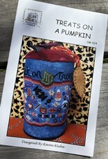 SM-024 Treats on a Pumpkin (Rosewood)