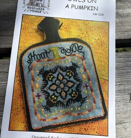 SM-028 Owls on a Pumpkin  (Rosewood)