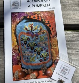 SM-025BC Acorns on a Pumpkin with Charm  (Rosewood)