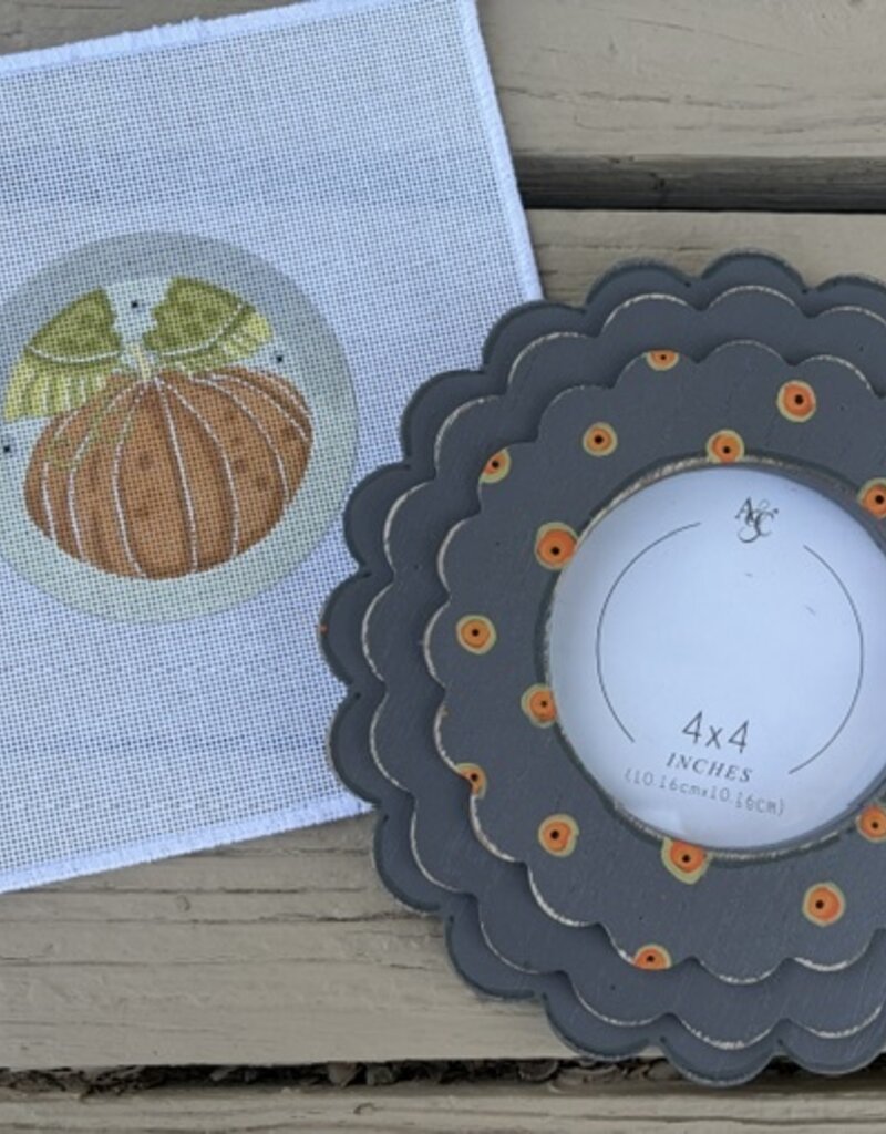 ditto #202 Small Button Pumpkin (18M)