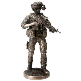 Night Mission Statue with NVGs - 12.5" tall (DISC)
