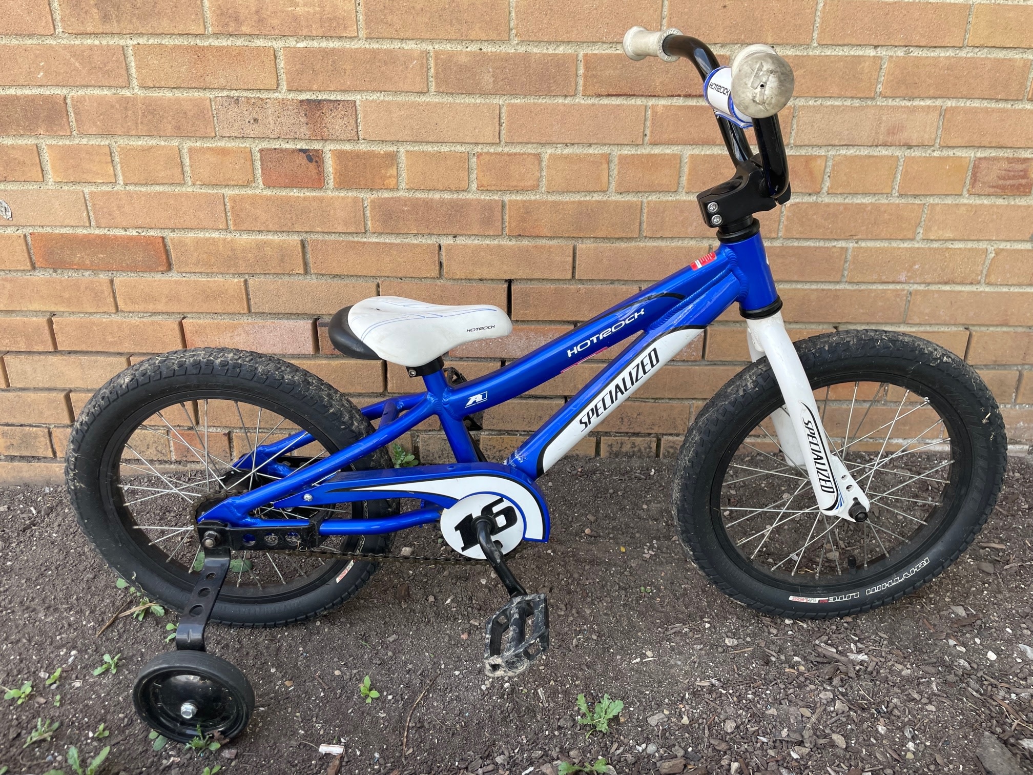 specialized hotrock bike