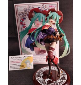 Vocaloid Miku Puss N Boots Wonderland Figure