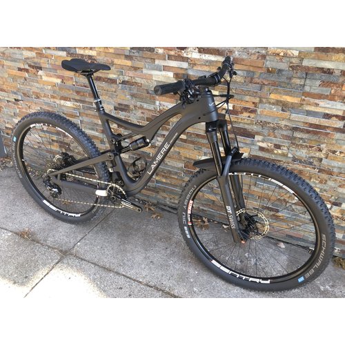 LaMere Cycles 19" Enduro Bike LaMere Cycles 19" Enduro Bike