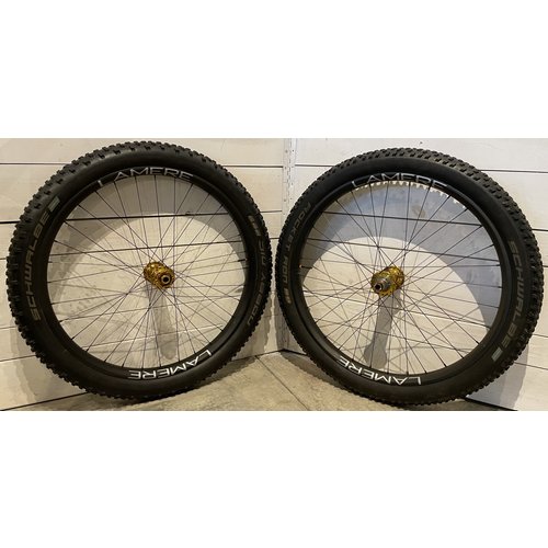 LaMere Cycles Carbon Fat Summer Wheelset, 27.5", Onyx Hubs LaMere Cycles Carbon Fat Summer Wheelset, 27.5", Onyx Hubs