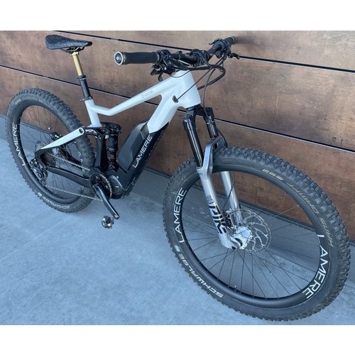 LaMere Cycles Diode eMTB, 17.5" LaMere Cycles Diode eMTB, 17.5"