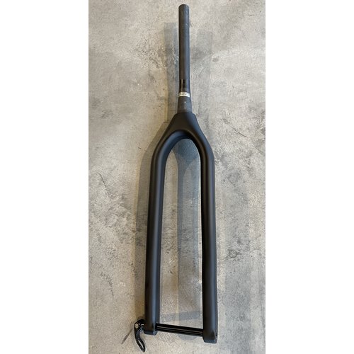 LaMere Cycles Boost Rigid Carbon Forks LaMere Cycles Boost Rigid Carbon Forks
