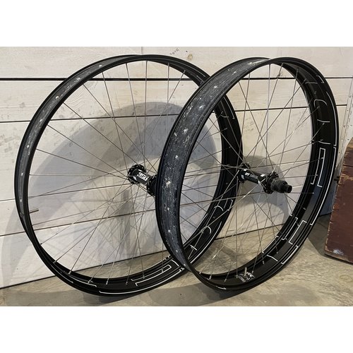 HED Used 26" HED Big Aluminum Deal Wheelset, 15x150 12x177, Centerlock XD