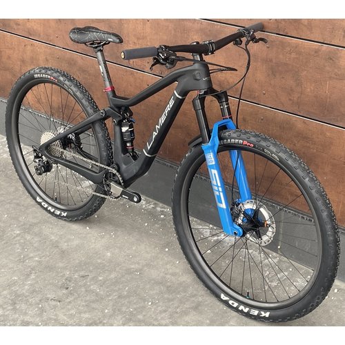 LaMere Cycles 2023 Demo Blackbird, Small 15.5" LaMere Cycles 2023 Demo Blackbird, Small 15.5"