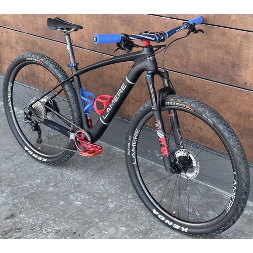 LaMere Cycles 2023 29er hardtail M/17.5" 142 Red/Blue