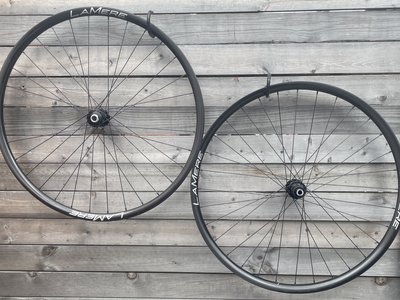 LaMere Cycles New Carbon 29er Non-Boost Wheelset