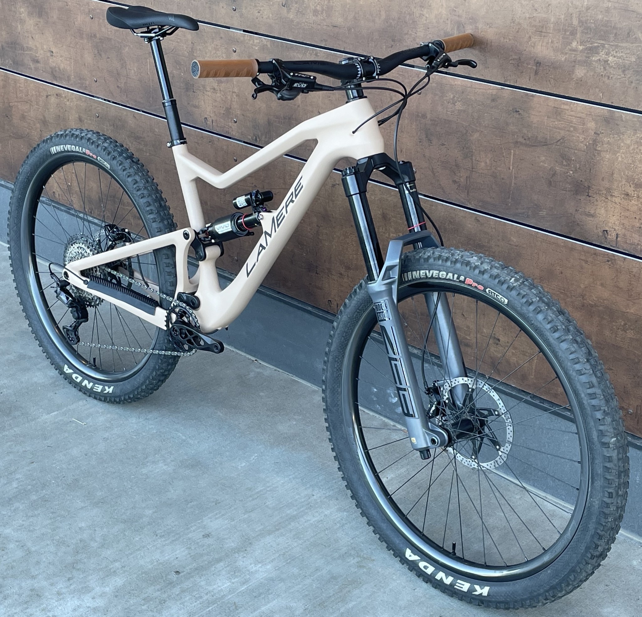 2024 LaMere DS4 Enduro Large - LaMere Cycles