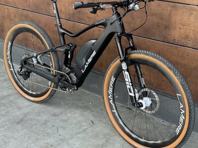 LaMere Cycles All-Road, Sz Medium, External Batt.