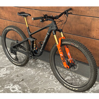 Transmission Trail 135, Medium