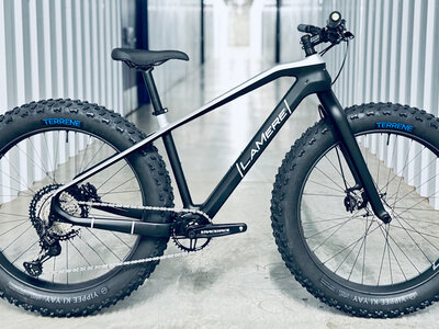 LaMere Cycles 2026 Superfat, Sz Med, 27.5 LaMere Carbon Wheelset