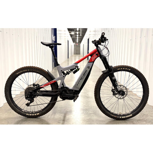 Intense Intense Tazer MX Expert, Sz S/M, Used