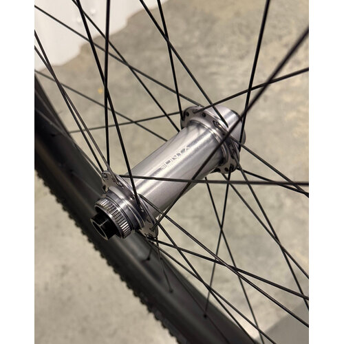 LaMere Cycles LaMere Carbon Fat Summer Wheelset, Onyx Hubs, 197/150, 50mm Wide