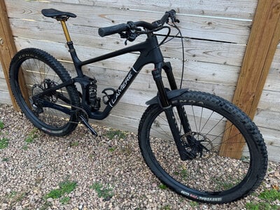 LaMere Cycles Demo Trail 135, XL, Mezzer Fork LaMere Cycles Demo Trail 135, XL, Mezzer Fork