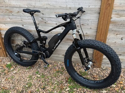 LaMere Cycles JP eSummit Medium 26" Linkglide 11spd Bitex Silver 85w LaMere Cycles JP eSummit Medium 26" Linkglide 11spd Bitex Silver 85w