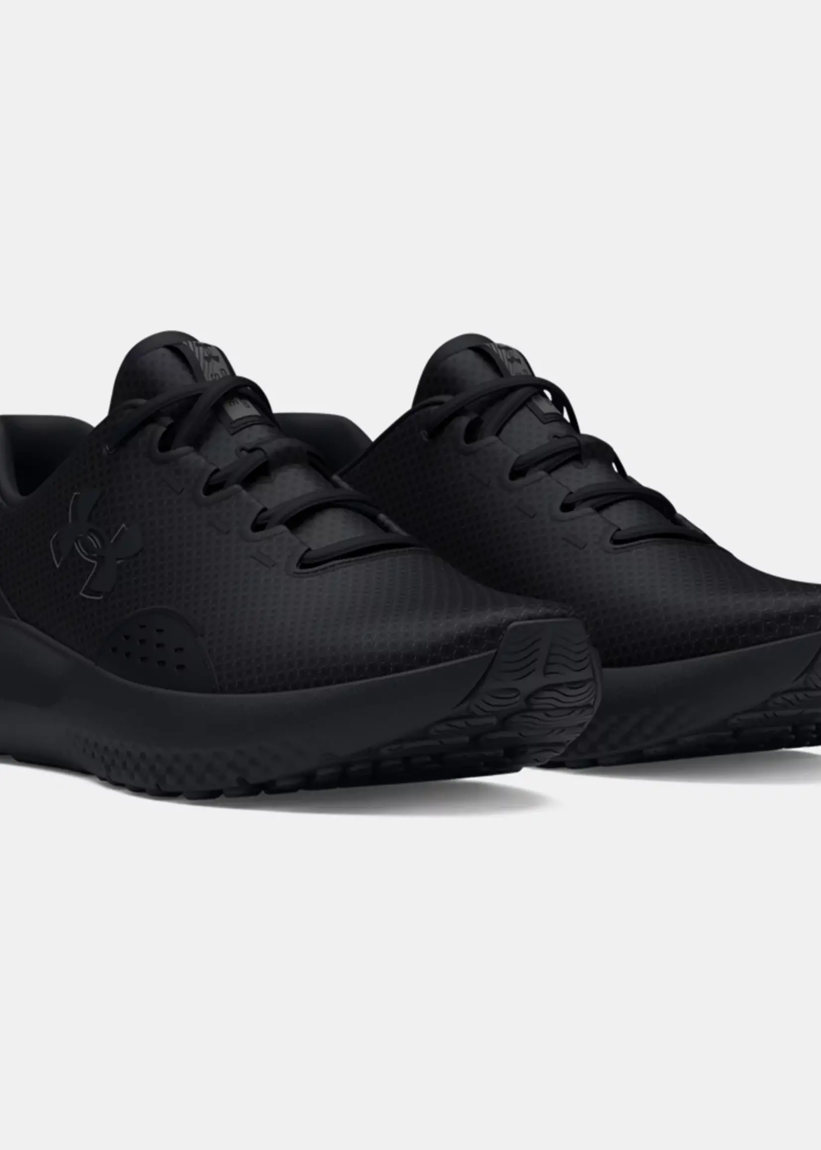 Under Armour UA CHARGED SURGE 4 3027000