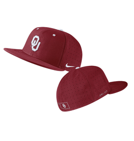 Nike Nike Oklahoma AeroBill On Field Crimson Baseball Hat