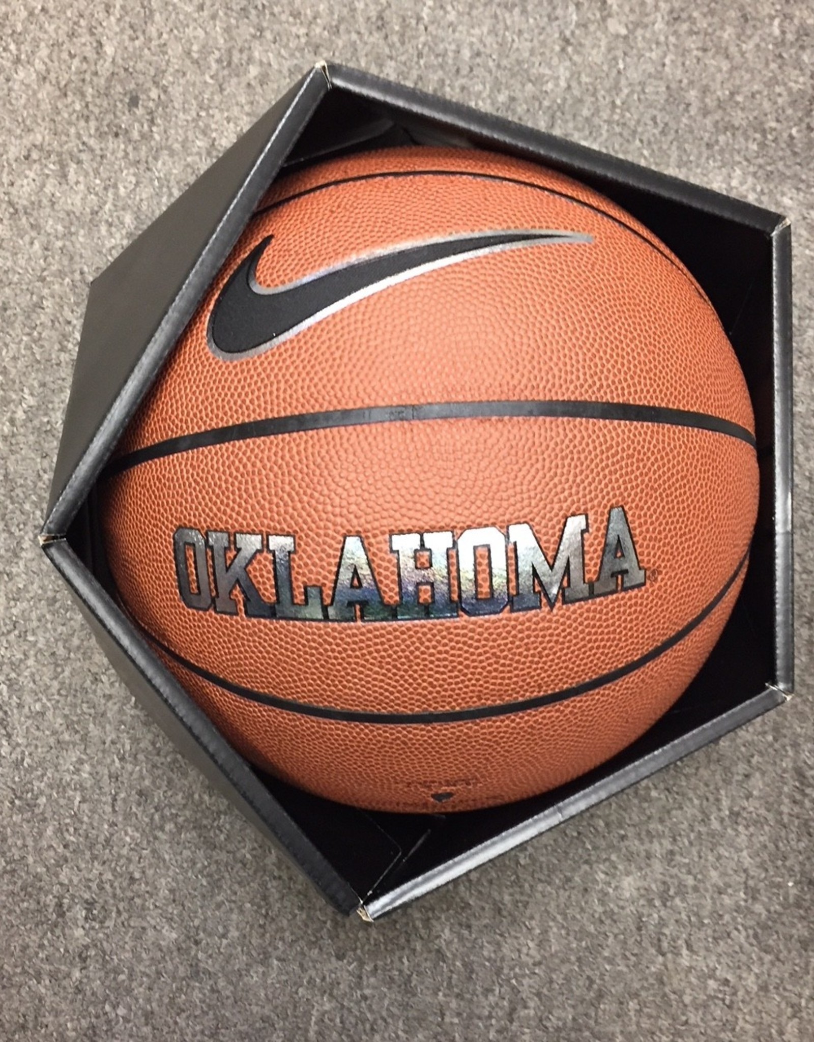 Nike Nike OU Full Size Replica Basketball