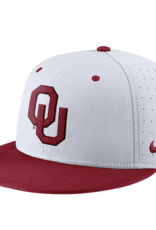 Nike Nike Oklahoma AeroBill On Field White & Crimson Baseball Hat
