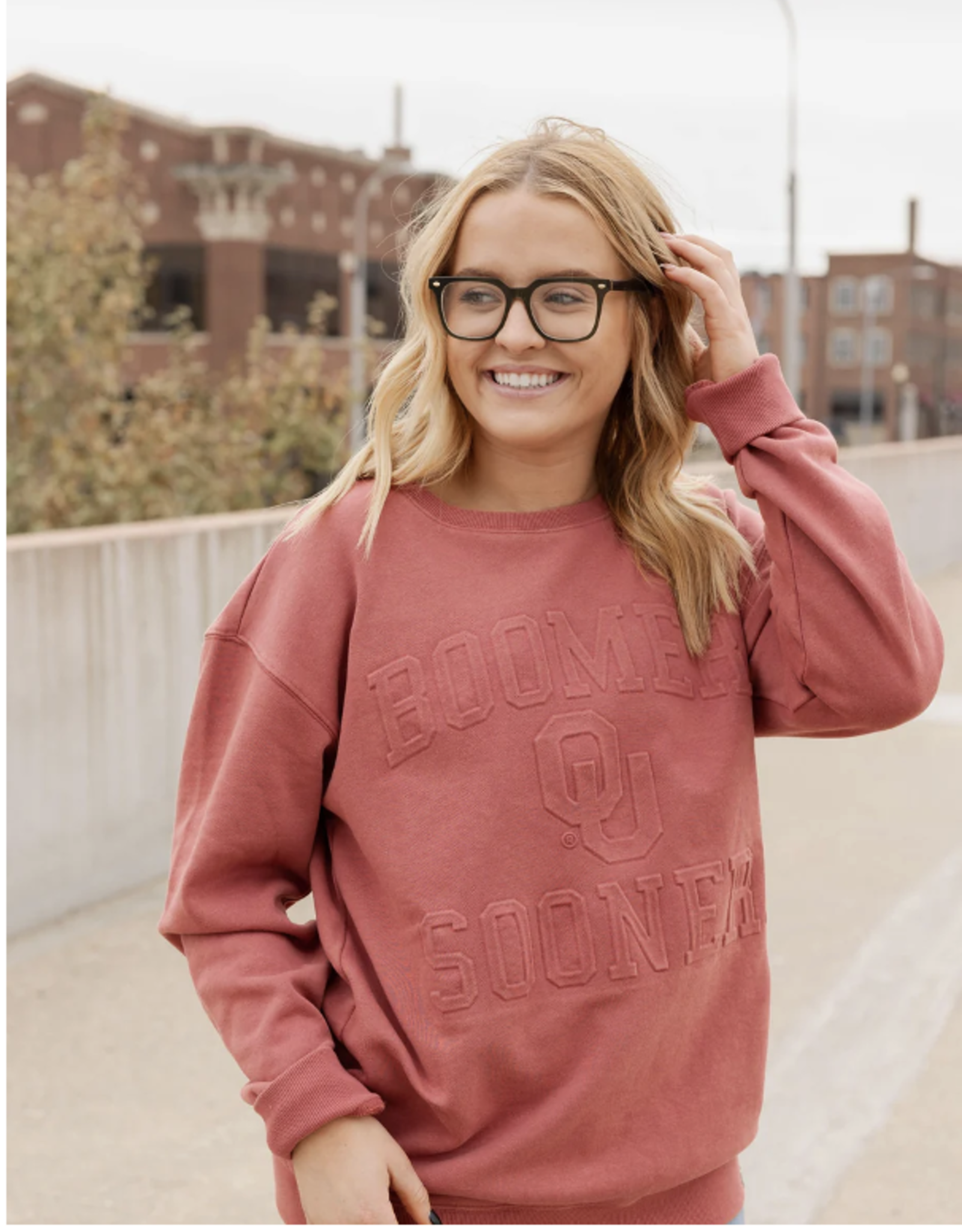 Gameday Social Unisex Oklahoma Embossed Crew