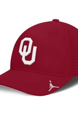 Jordan Jordan OU Crimson DF Club Gameday Structured Aerobill Swooshflex Cap