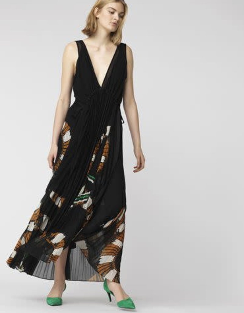 Riplis Dress Corbo Studio By Malene Birger The Riplis Dress