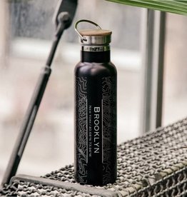 JACE.design Brooklyn Water Bottle: Black with bamboo top