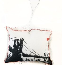 noteify Ornament - NYC Brooklyn Bridge Fabric