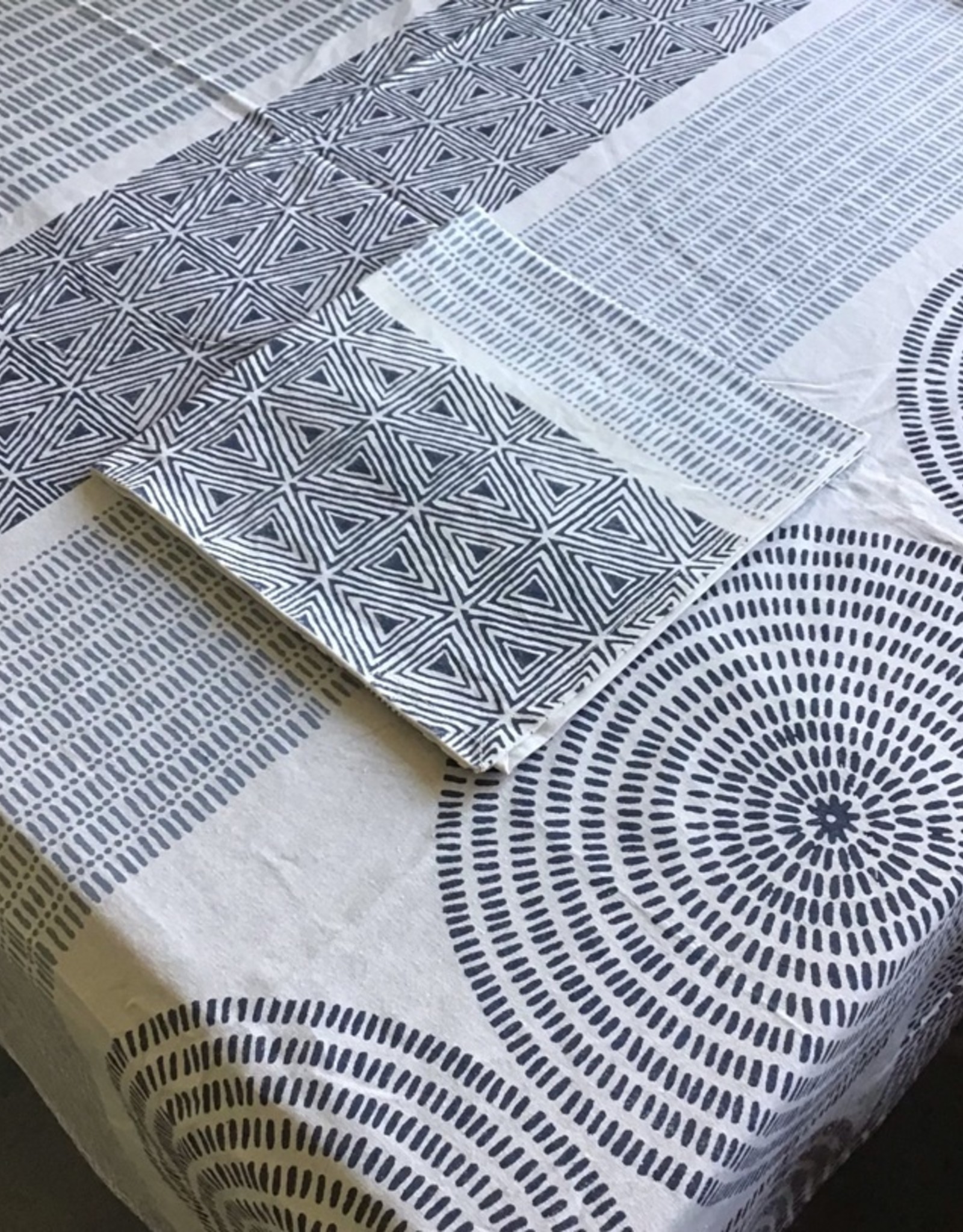 Natural Habitat Tablecloth (60x60) - Tribal Melange Blue