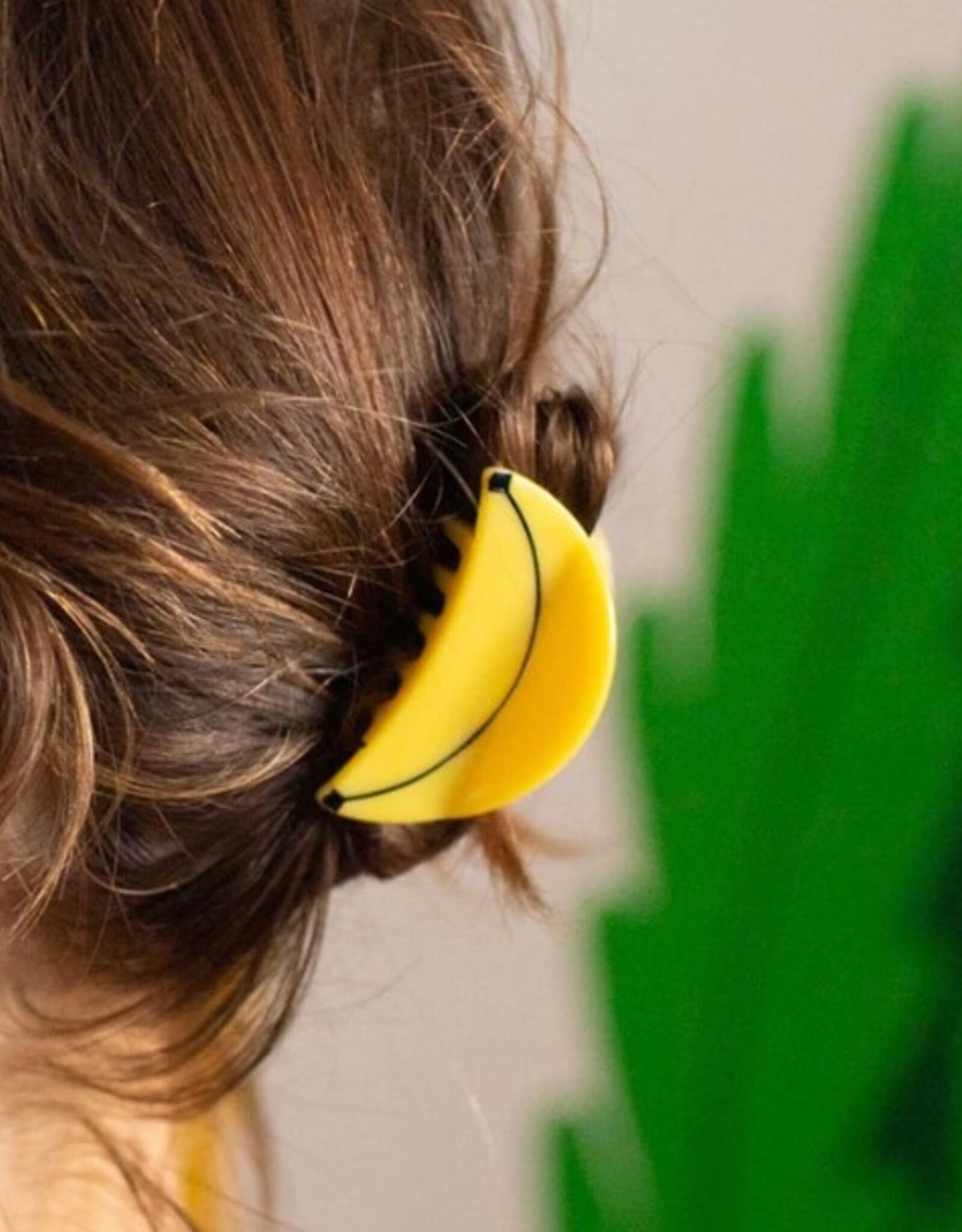 Jenny Lemons Hair Claw - Small Banana