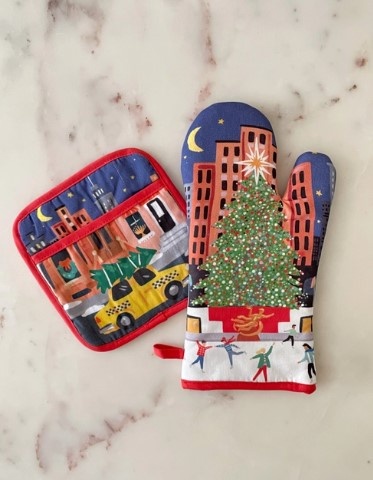 Christmas Chimney Oven Mitt + Pot Holder Set - Flowers by Hoboken