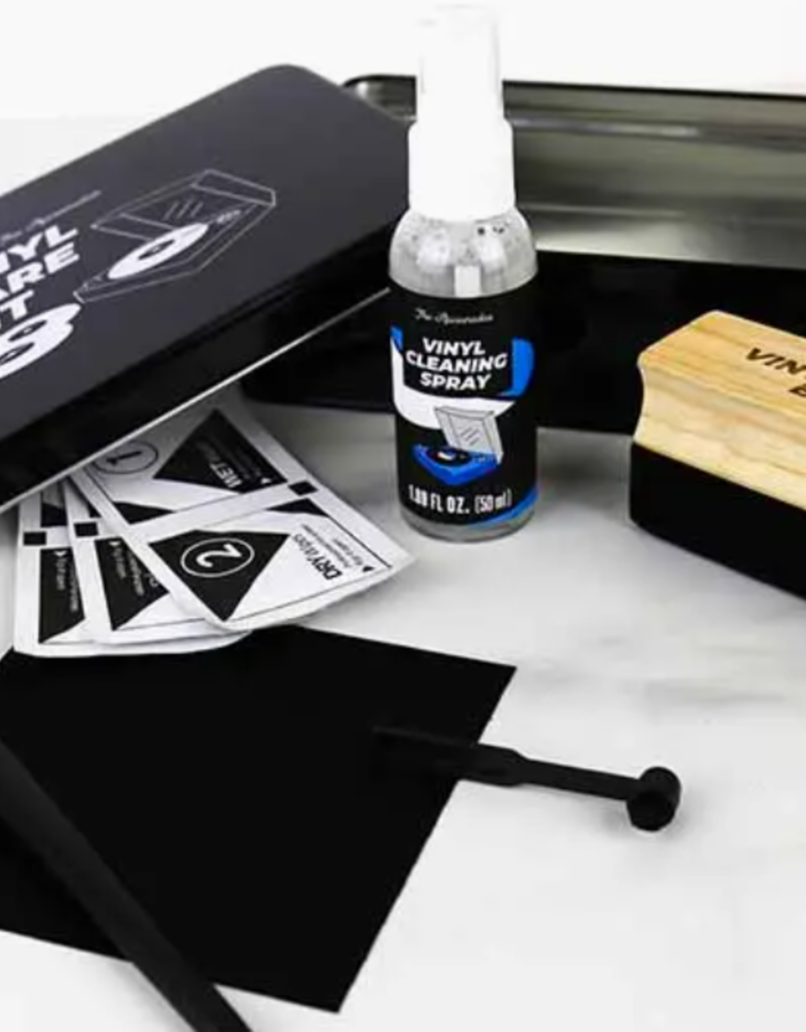 Gift Republic Vinyl Cleaning Kit