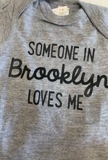Rock Scissor Paper Onesie: Someone in Brooklyn Loves me - Gray