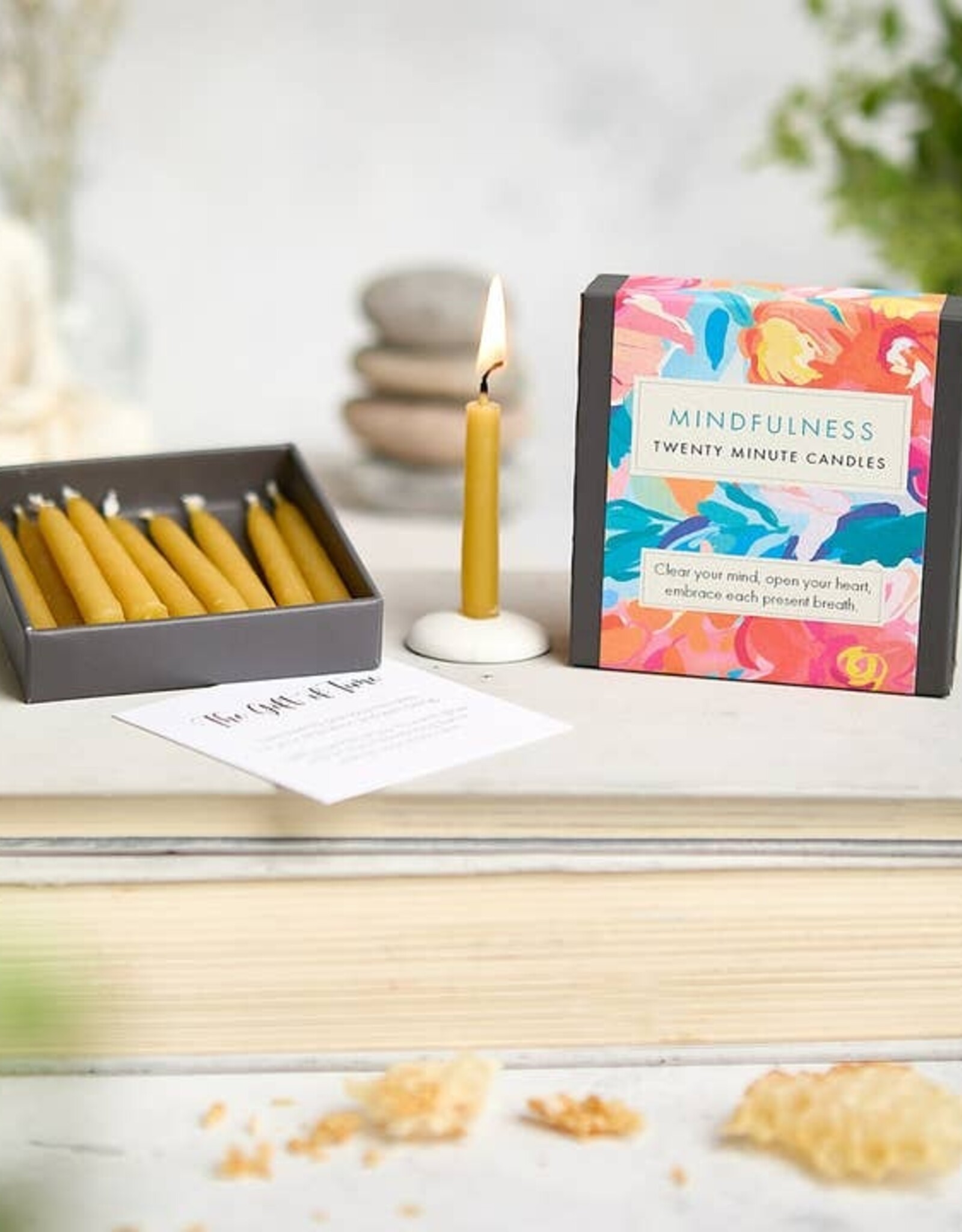 Cotton & Grey Beeswax Candle Kit - 12x 20 Minute: Mindfulness