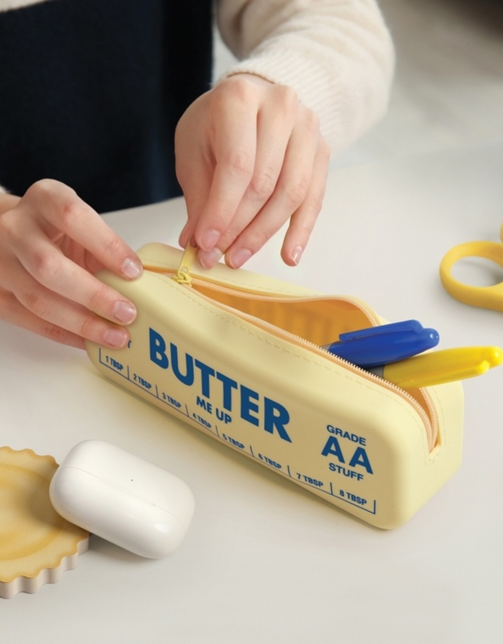 Fred and Friends Pouch - Butter Silicone