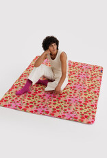 BAGGU Puffy Picnic Blanket - Strawberry Blossom