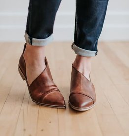 Royale flat shoe sale Clearance