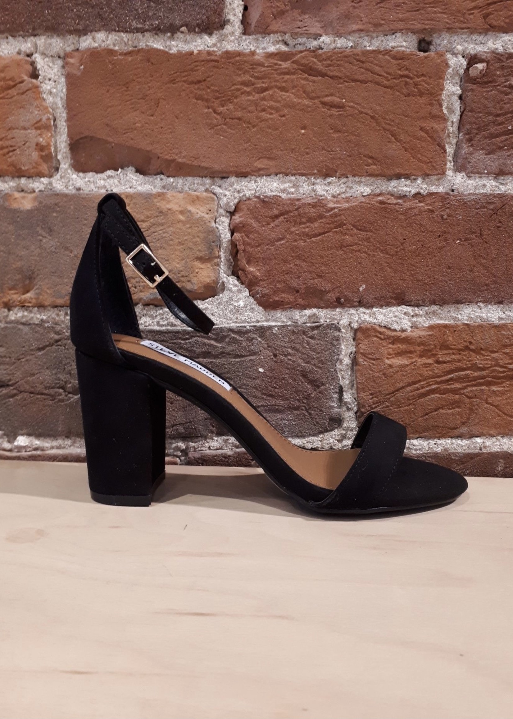 Dylann Heels LeBLANC boutique